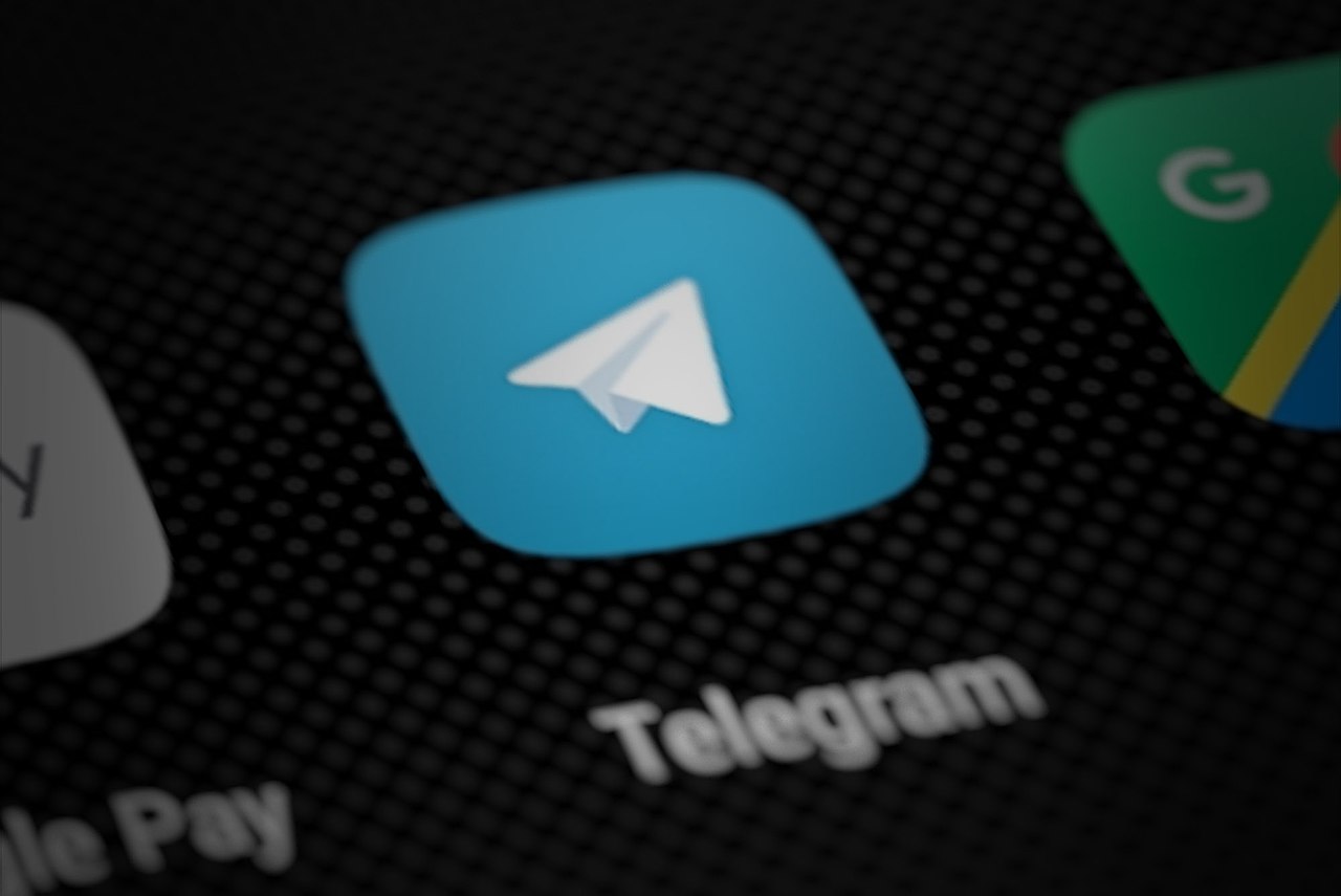 Telegram w pierwszych trzech miesiącach 2025 roku przekazał dane ponad 23.000 użytkowników służbom